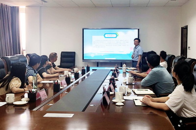 宜宾职业技术学院专家团莅临我院开展技术交流与咨询活动